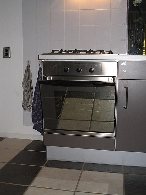 Residential gas range and oven available for in-home detail cleaning